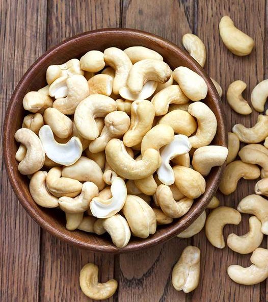 7 Incredible Cashew Nut Benefits: From Heart Health to Gorgeous Hair